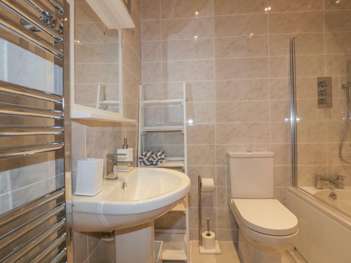 Harbour View Apartment 西卢港 外观 照片