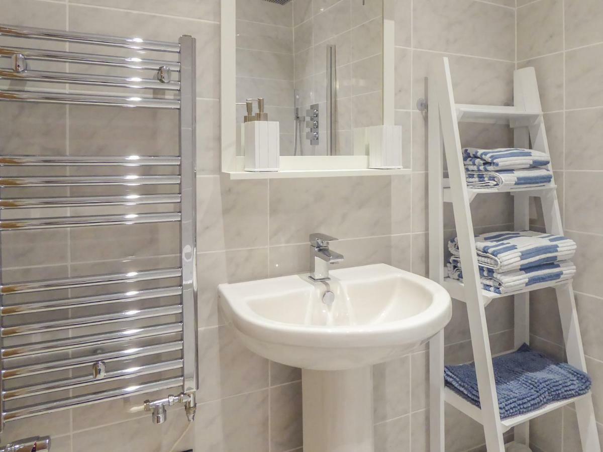 Harbour View Apartment 西卢港 外观 照片